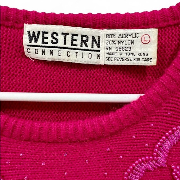 Women's Western Connection Vintage
Beaded Floral Sweater Size Large Fuchsia Pink - Picture 4 of 4